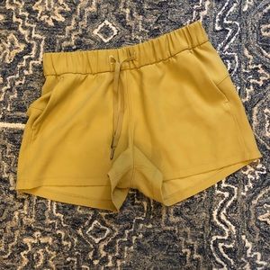 COPY - Lululemon On the Fly Shorts Woven